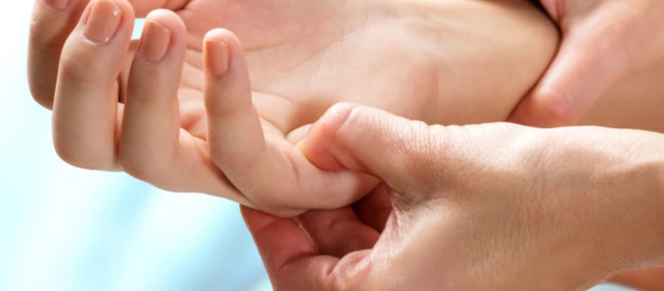 Αυτές είναι οι έξι τροφές που πρέπει να αποφεύγετε αν πάσχετε από αρθρίτιδα